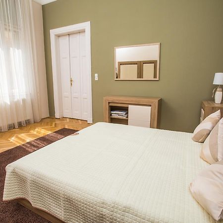 Novak Apartman Szeged Exterior photo