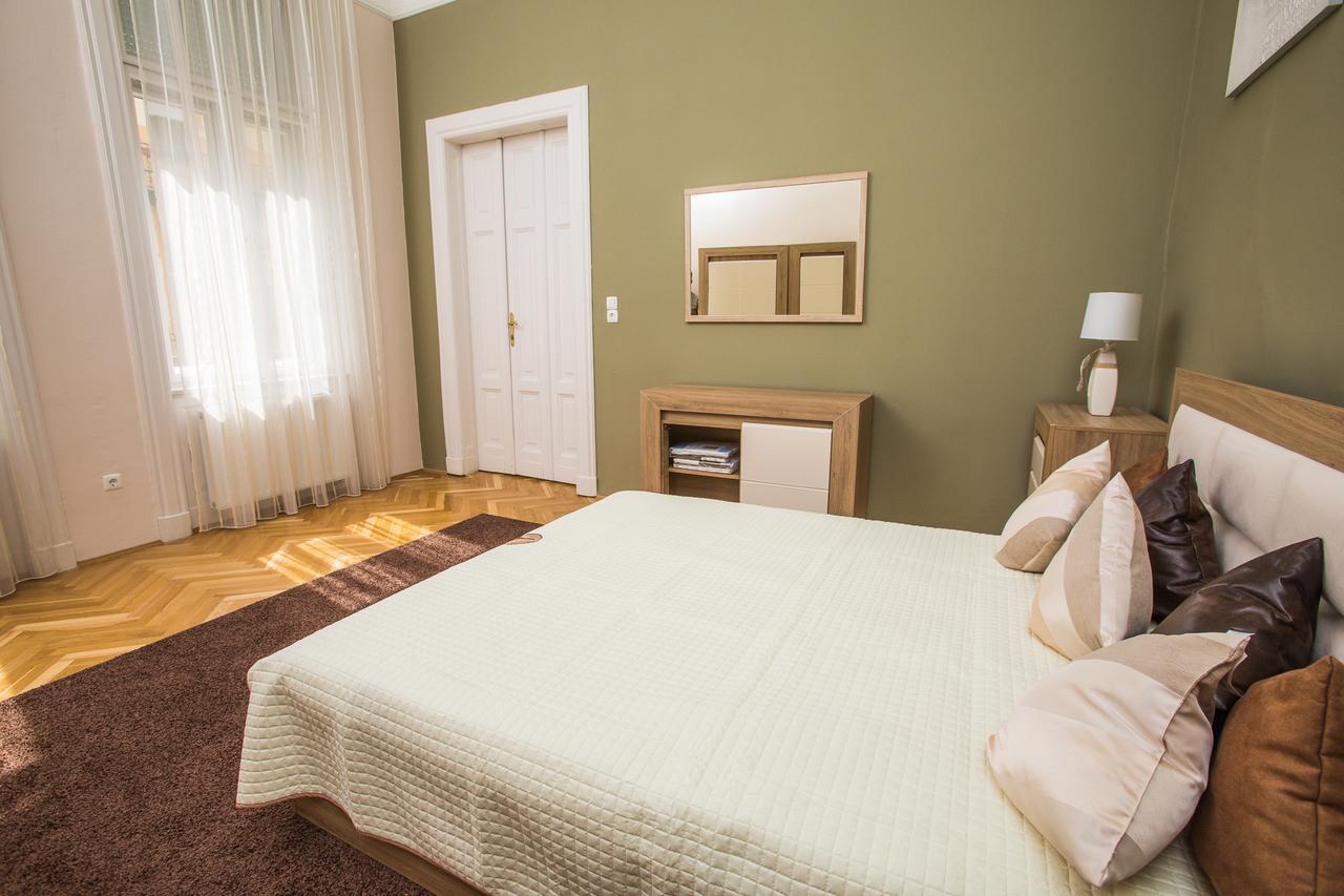 Novak Apartman Szeged Exterior photo